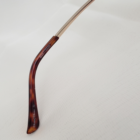 Fashionable Sunglasses - Picture 9 of 13